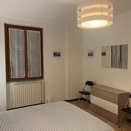 Due Laghi Lägenhet Cadrezzate