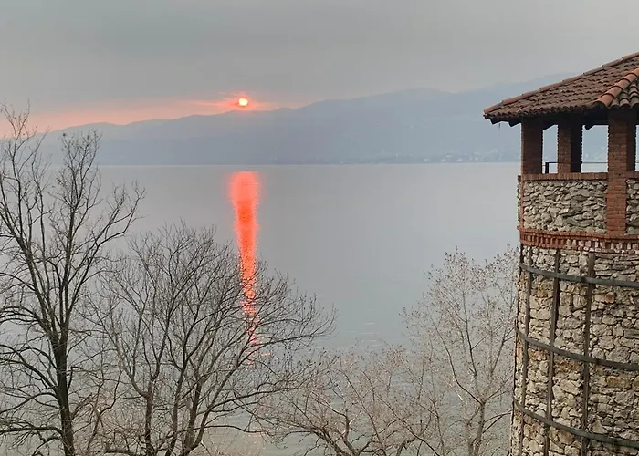 Due Laghi Lägenhet *