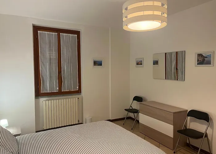 Due Laghi Lägenhet Cadrezzate