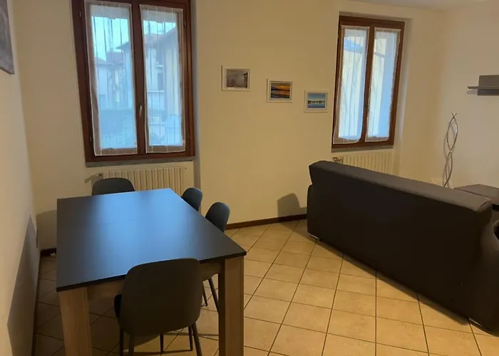 Due Laghi アパート